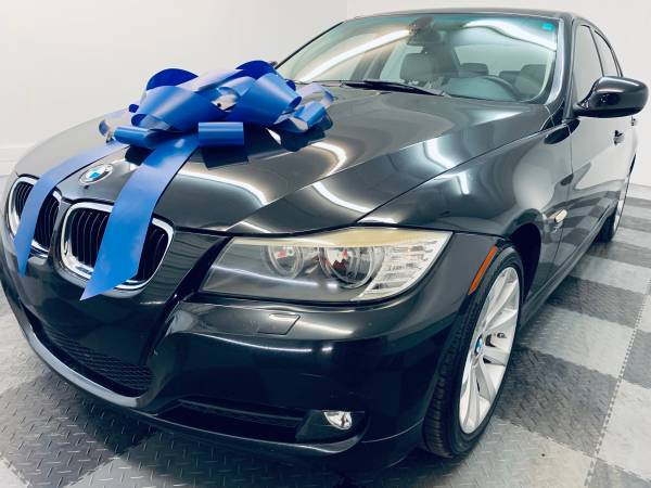 2011 BMW 328i xDrive - - by dealer - vehicle for sale in Indianapolis, IN – photo 2