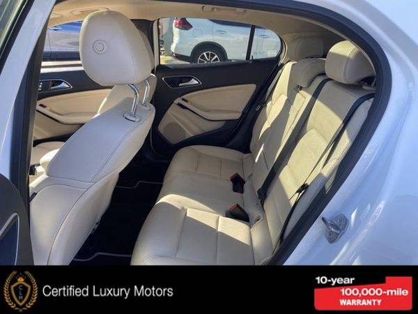 2018 Mercedes-Benz GLA-Class - - by dealer - vehicle for sale in Great Neck, NY – photo 14