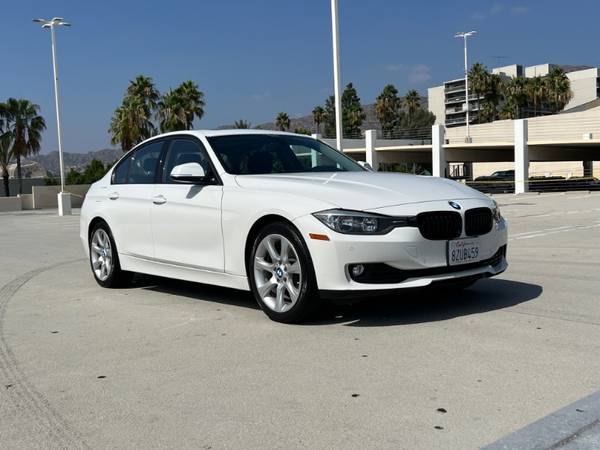 2015 BMW 3-Series 320i Sedan - - by dealer - vehicle for sale in North Hollywood, CA