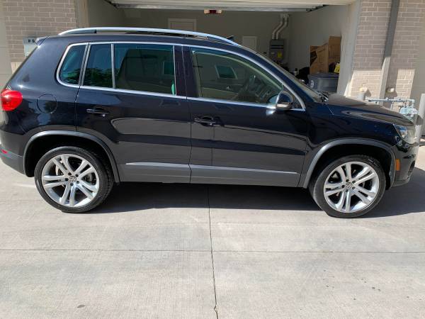 2012 VW Tiguan Black (Se habla ESP) for sale in Dallas, TX – photo 2
