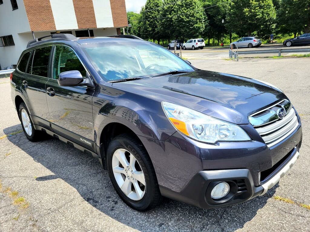 2013 Subaru Outback 2.5i Limited for sale in STAMFORD, CT – photo 2