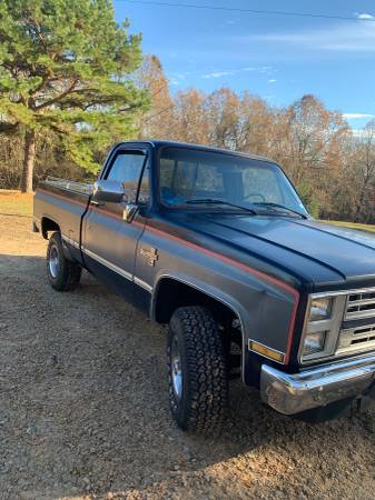 1986 Chevrolet 4x4 - cars & trucks - by owner - vehicle automotive... for sale in Arthur city, TX