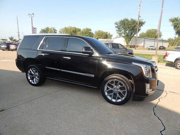 2016 Cadillac Escalade Premium Collection - - by for sale in Johnston, IA – photo 4
