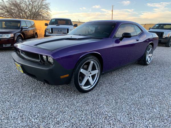 2009 DODGE CHALLENGER SE Clean title/Carfax for sale in El Paso, TX – photo 3