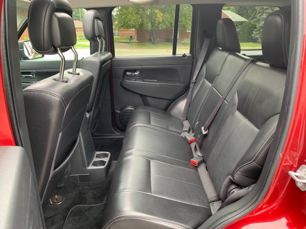 2012 JEEP LIBERTY SPORT LATITUDE 4X4 68k miles fully loaded leather... for sale in Detroit, MI – photo 14