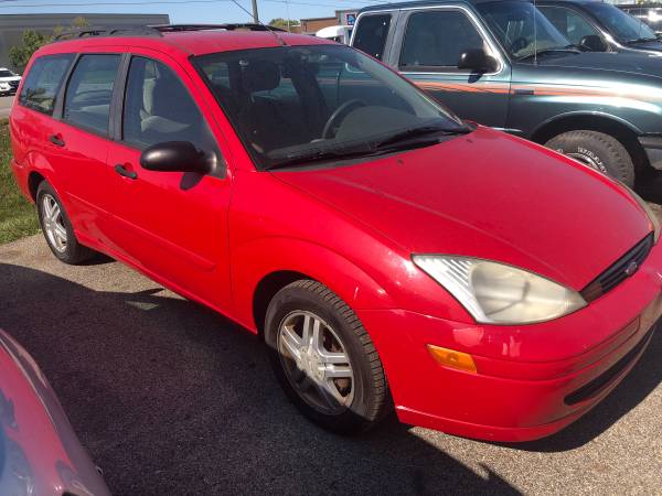 2001 Ford Focus Wagon for sale in Indianapolis, IN – photo 2