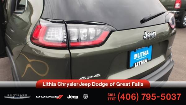 2019 Jeep Cherokee Latitude 4x4 - - by dealer for sale in Great Falls, MT – photo 13