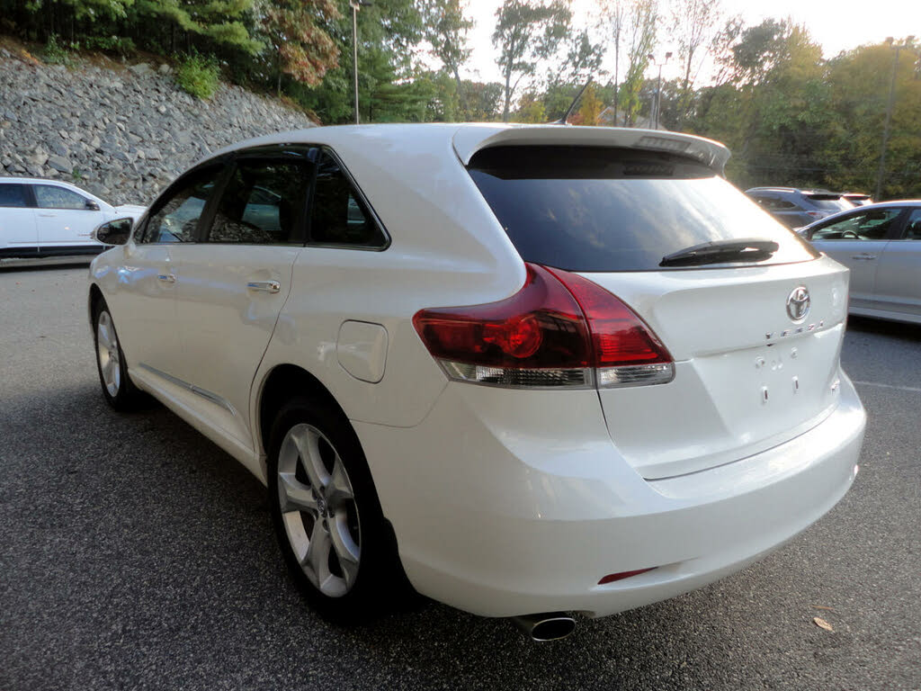 2013 Toyota Venza XLE V6 AWD for sale in Other, RI – photo 3