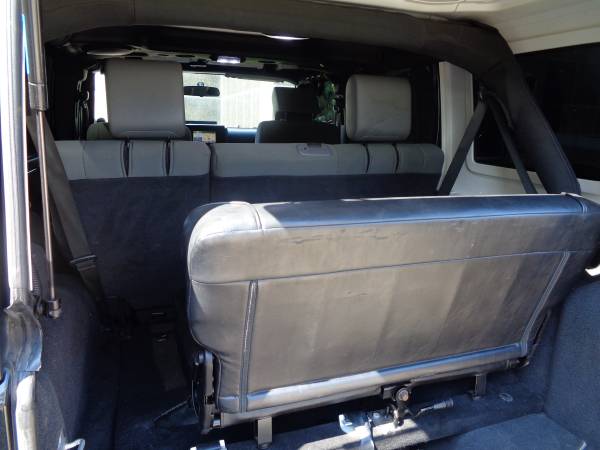 2010 Jeep Wrangler Unlimited 4WD 4 door 7 Passenger No Accident Nice for sale in Dallas, TX – photo 20