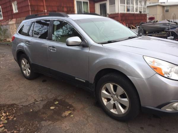 2012 subaru outback - cars & trucks - by owner - vehicle automotive... for sale in New Britain, CT – photo 2