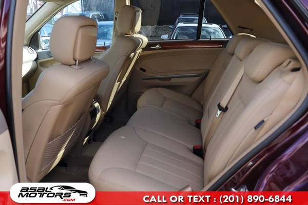 Wow! A 2008 Mercedes-Benz M-Class with only 64, 987 Miles-North for sale in East Rutherford, NJ – photo 14