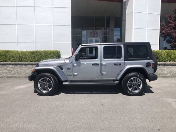 2019 Jeep Wrangler Unlimited 4X4 Sahara - - by dealer for sale in Somerset, KY – photo 6