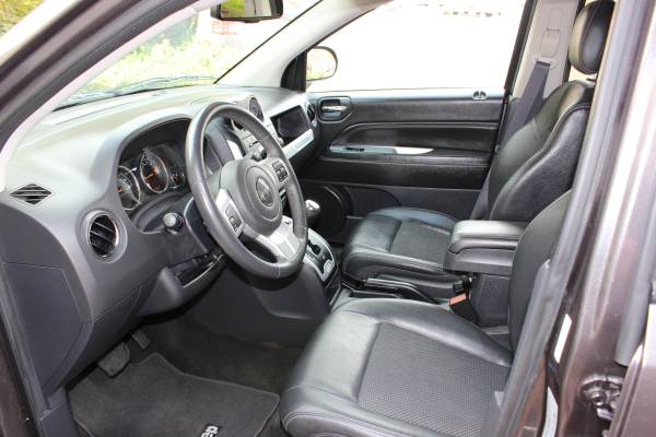 2016 Jeep Compass Latitude - 4x4 - 50, 548 Actual Miles! Exceptional! for sale in Corvallis, OR – photo 10