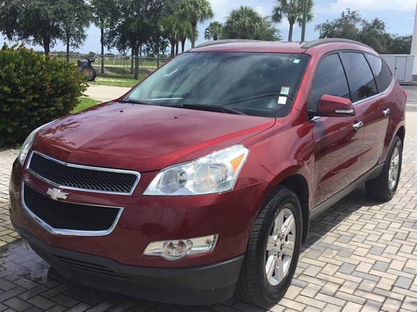 2010 Chevrolet Chevy Traverse LT - Lowest Miles / Cleanest Cars In... for sale in Fort Myers, FL – photo 2