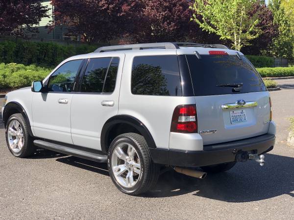 2009 Ford Explorer Sport V8 AWD - Well Maintained for sale in Felida, OR – photo 3