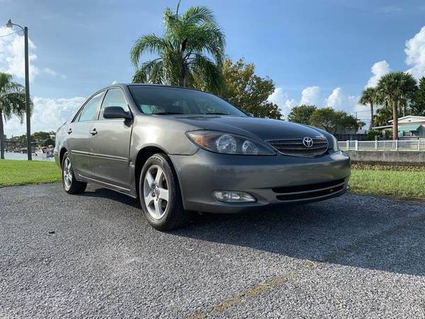 2002 TOYOTA CAMRY SE for sale in Hudson, FL