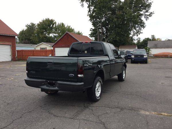 2004 Ford F-150 F150 F 150 Heritage Supercab 157 XLT 4WD for sale in East Windsor, CT – photo 7
