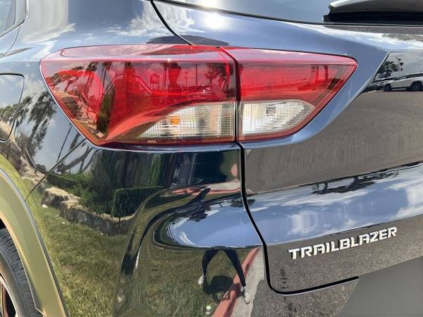 2021 Chevrolet Chevy Trailblazer LT - - by dealer for sale in San Juan, TX – photo 14