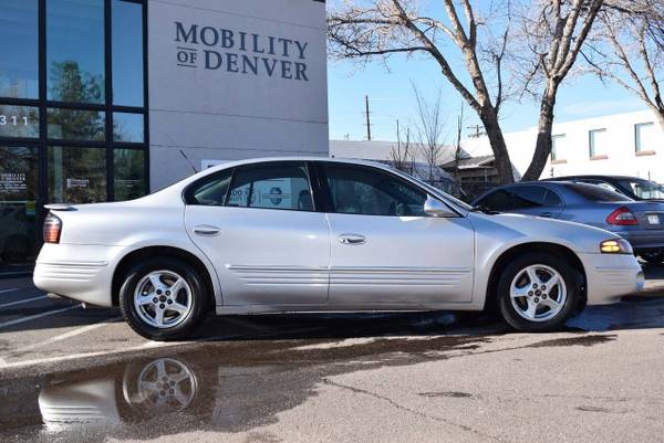 2001 *Pontiac* *Bonneville* *4dr Sedan SE* SILVER - cars & trucks -... for sale in Denver, NM – photo 4