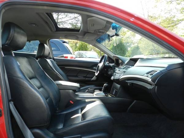 2009 Honda Accord EX-L Coupe AT for sale in Trenton, NJ – photo 18