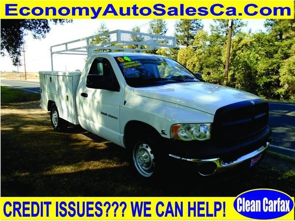 2004 Dodge Ram Pickup 2500 ST REG CAB 2WD, UTILITY-SERVICE TRUCK for sale in Riverbank, CA