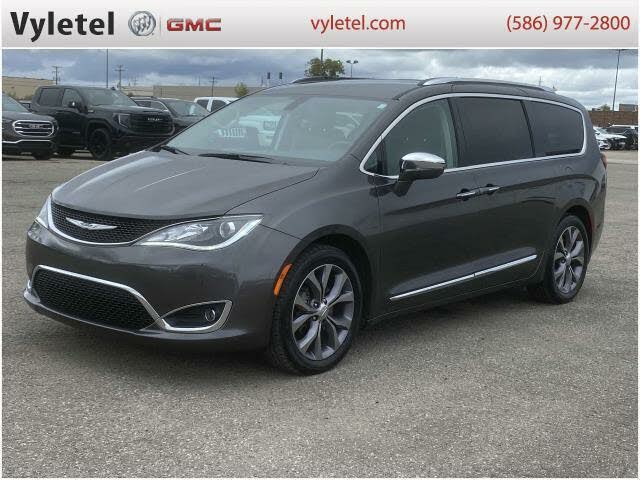 2019 Chrysler Pacifica Limited FWD for sale in Sterling Heights, MI – photo 2
