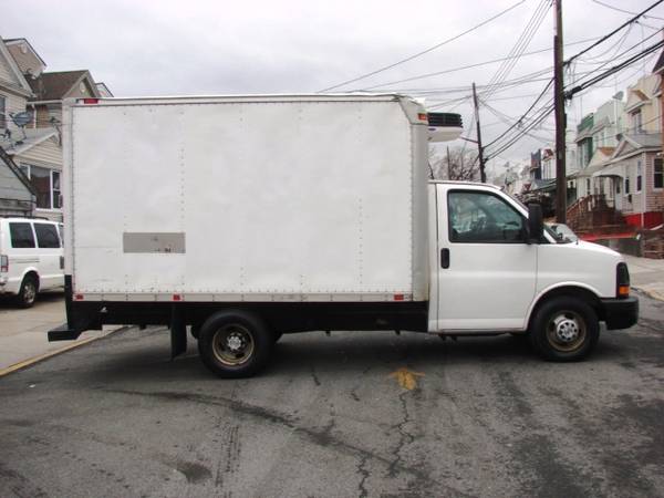 2009 CHEVY EXPRESS 3500 Refrigerated Box TRUCK - - by for sale in Richmond Hill, NY – photo 4