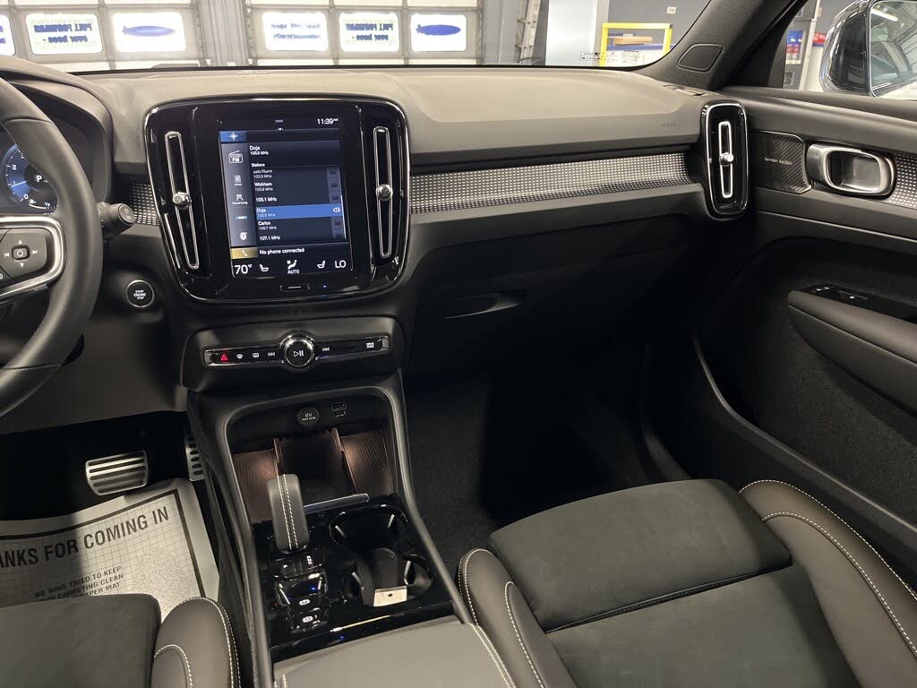 2022 Volvo XC40 T5 R-Design AWD for sale in Elgin, IL – photo 16