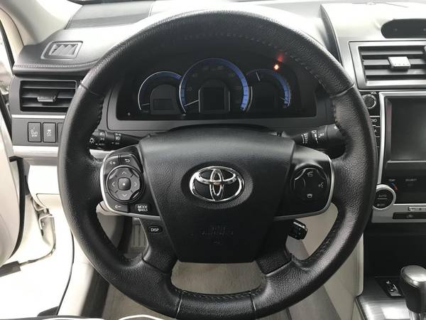 2012 Toyota Camry XLE - cars & trucks - by dealer - vehicle... for sale in Kellogg, MT – photo 11