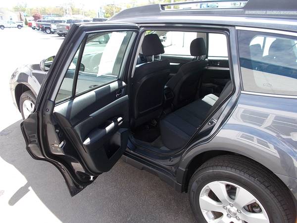 2012 Subaru Outback - All Wheel Drive - Excellent Condition! for sale in Warwick, RI – photo 23