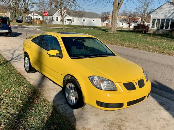 2007 Pontiac G5 - cars & trucks - by dealer - vehicle automotive sale for sale in Warsaw, IN – photo 3