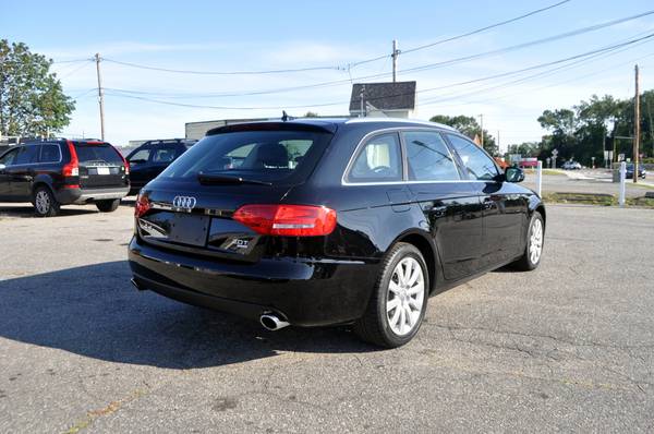One owner 2011 Audi A4 Quattro Wagon for sale in Tiverton, MA – photo 3