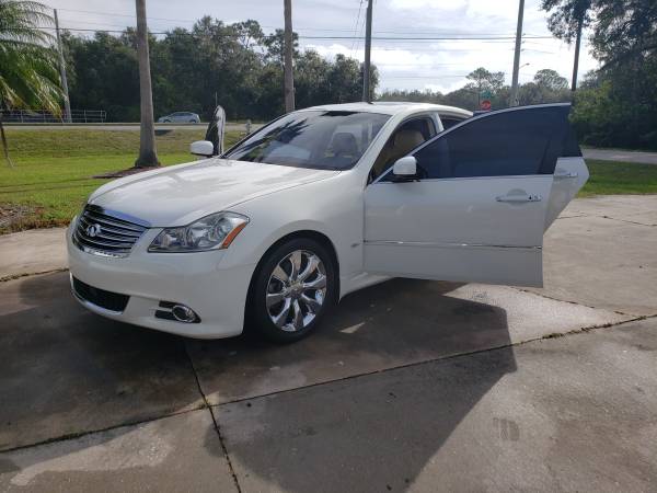 INMACULATE CONDITION 2010 M35 INFINITI - cars & trucks - by owner -... for sale in Intercession City, FL