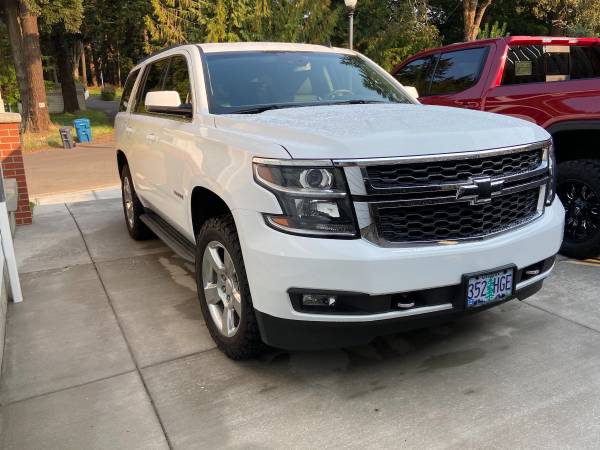 2015 Chevy Tahoe - cars & trucks - by owner - vehicle automotive sale for sale in Saint Benedict, OR – photo 3