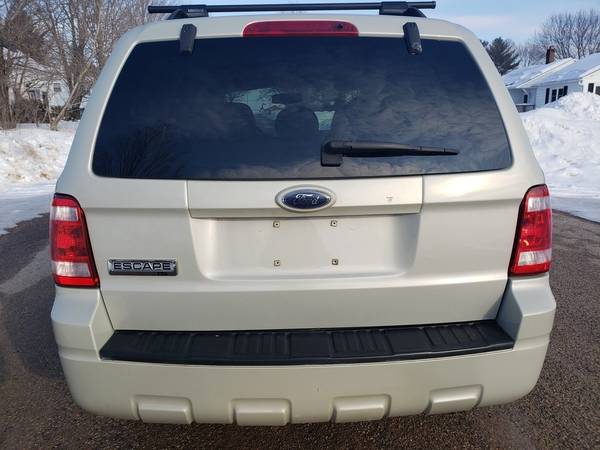 2008 Ford Escape XLT SUV for sale in New London, WI – photo 4