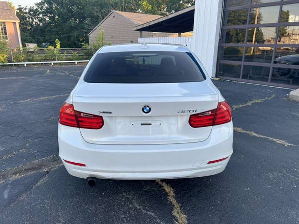 2015 BMW 320I XDRIVE AWD LOW MILES FULLY-LOADED CLEAN - cars for sale in Saint Louis, MO – photo 7