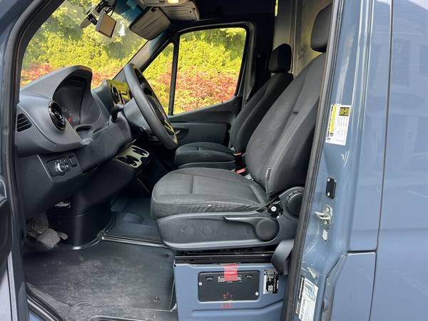 2019 Mercedes-Benz Sprinter 2500 Diesel Cargo Van 170 WB only 37k for sale in Other, OR – photo 14