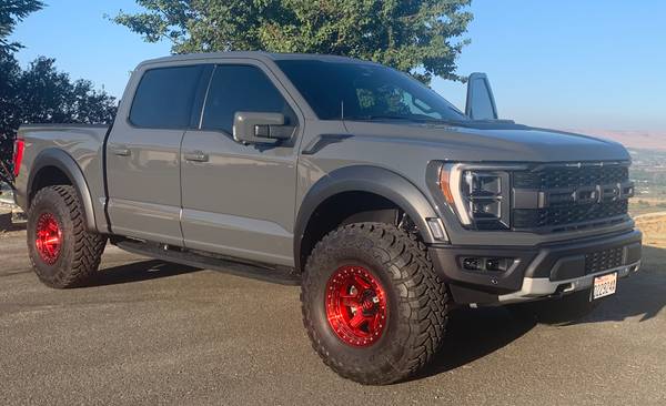 2021 Ford Raptor Low Miles As-New for sale in Tieton, WA – photo 2