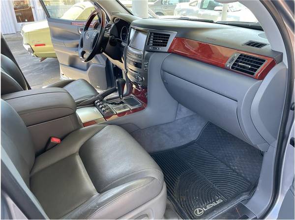 2008 Lexus LX - - by dealer - vehicle automotive sale for sale in Medford, OR – photo 18