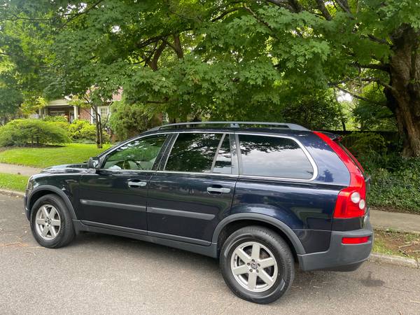 05 Volvo XC90 SUV 4x4 low miles for sale in Knoxville, TN – photo 11