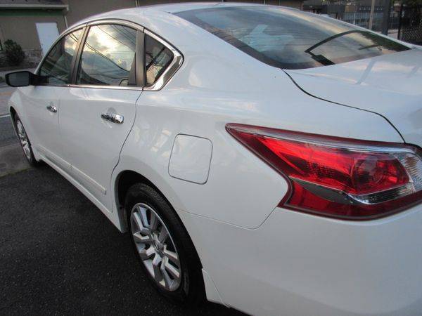 2013 Nissan Altima 4dr Sdn I4 2.5 SV ***Guaranteed Financing!!! for sale in Lynbrook, NY – photo 10