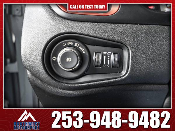 2015 Jeep Renegade Trailhawk 4x4 - - by dealer for sale in PUYALLUP, WA – photo 15