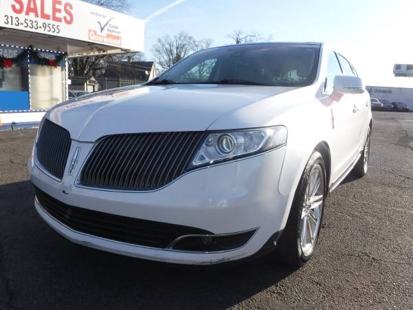 2013 LINCOLN MKT ECOBOOST**SUPER CLEAN**MUST SEE**FINANCING AVAILABLE* for sale in Detroit, MI – photo 2