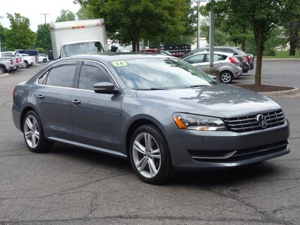 2014 VW Volkswagen Passat TDI SE sedan Urano Gray for sale in Clarkston , MI – photo 2