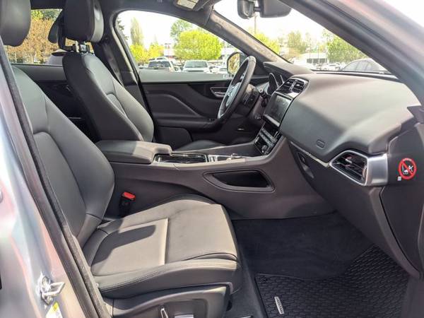 2019 Jaguar F-PACE 25t Premium AWD All Wheel Drive SKU: KA360507 for sale in Bellevue, WA – photo 21