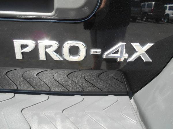 2014 Nissan Xterra 4WD 4dr Manual Pro-4X D AND D AUTO for sale in Grants Pass, OR – photo 23