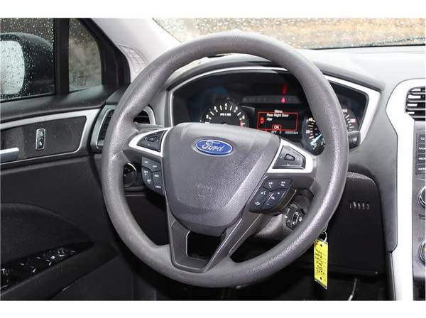 2016 Ford Fusion SE Sedan 4D Sedan - cars & trucks - by dealer -... for sale in Everett, WA – photo 18