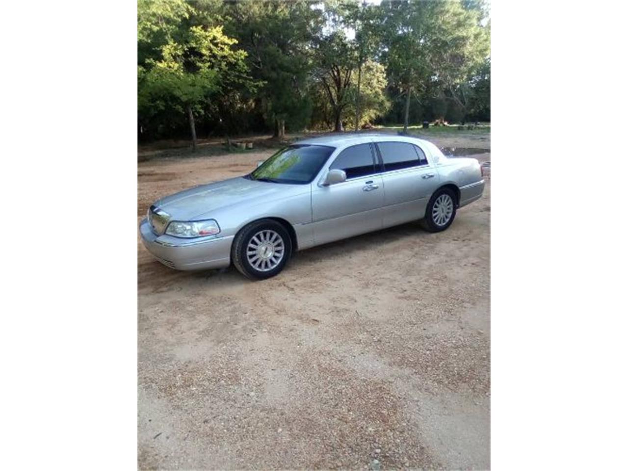 2003 Lincoln Town Car for sale in Cadillac, MI