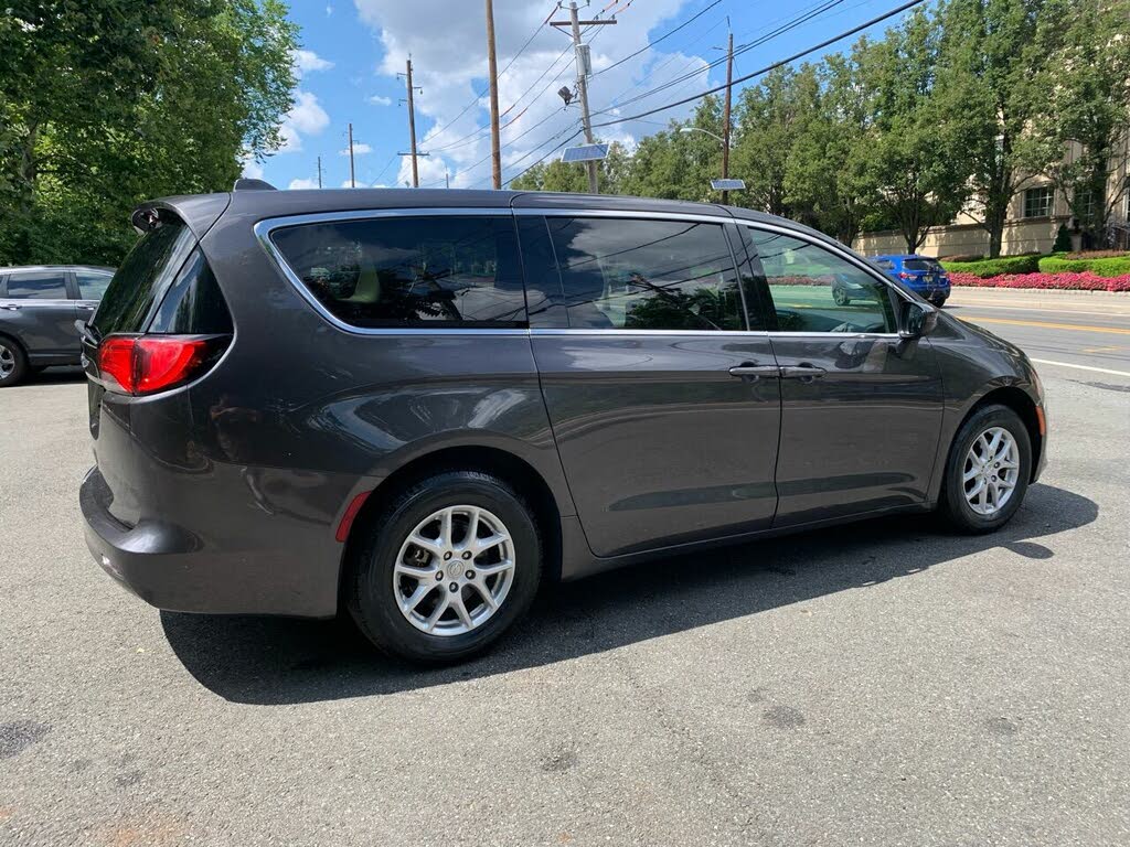 2020 Chrysler Voyager LX FWD for sale in Garfield, NJ – photo 8