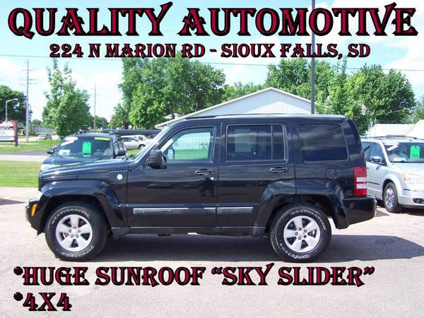 **2011 JEEP LIBERTY 4X4 GIANT SUNROOF!!**WE FINANCE**BAD CREDIT OK!!** for sale in Sioux Falls, SD